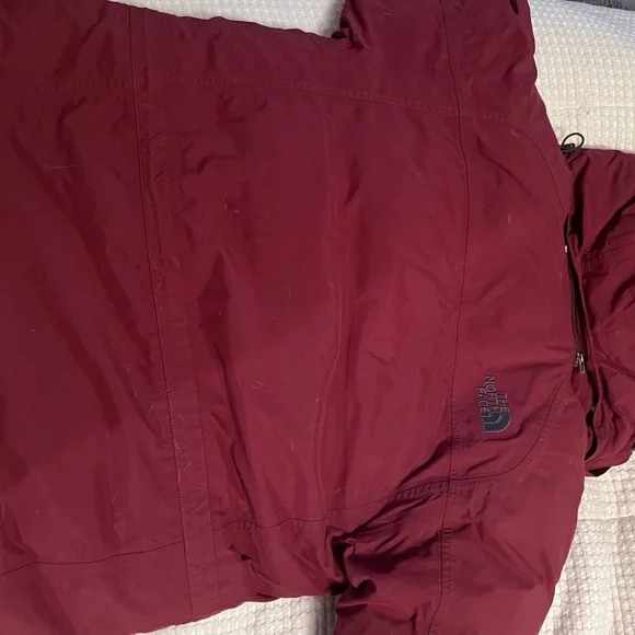 The North Face Gray Quilted Jacket - Picture 5 of 7